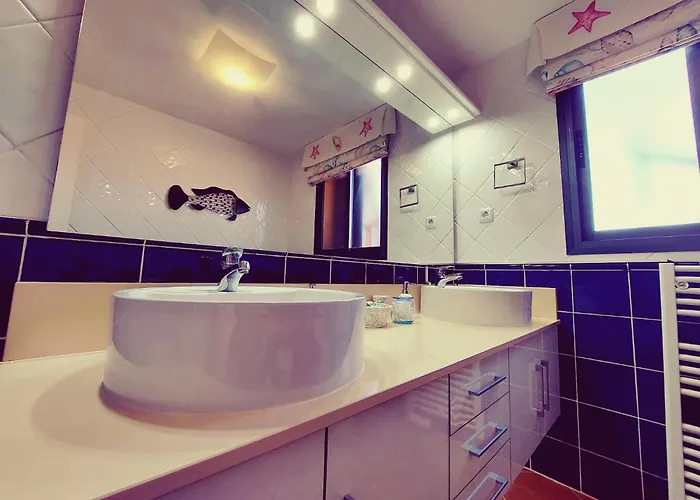 Casa Frambuesa * קלטה דה פוסטה