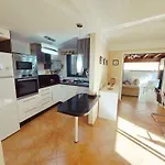Casa Frambuesa * كاليتا ذي فوستي